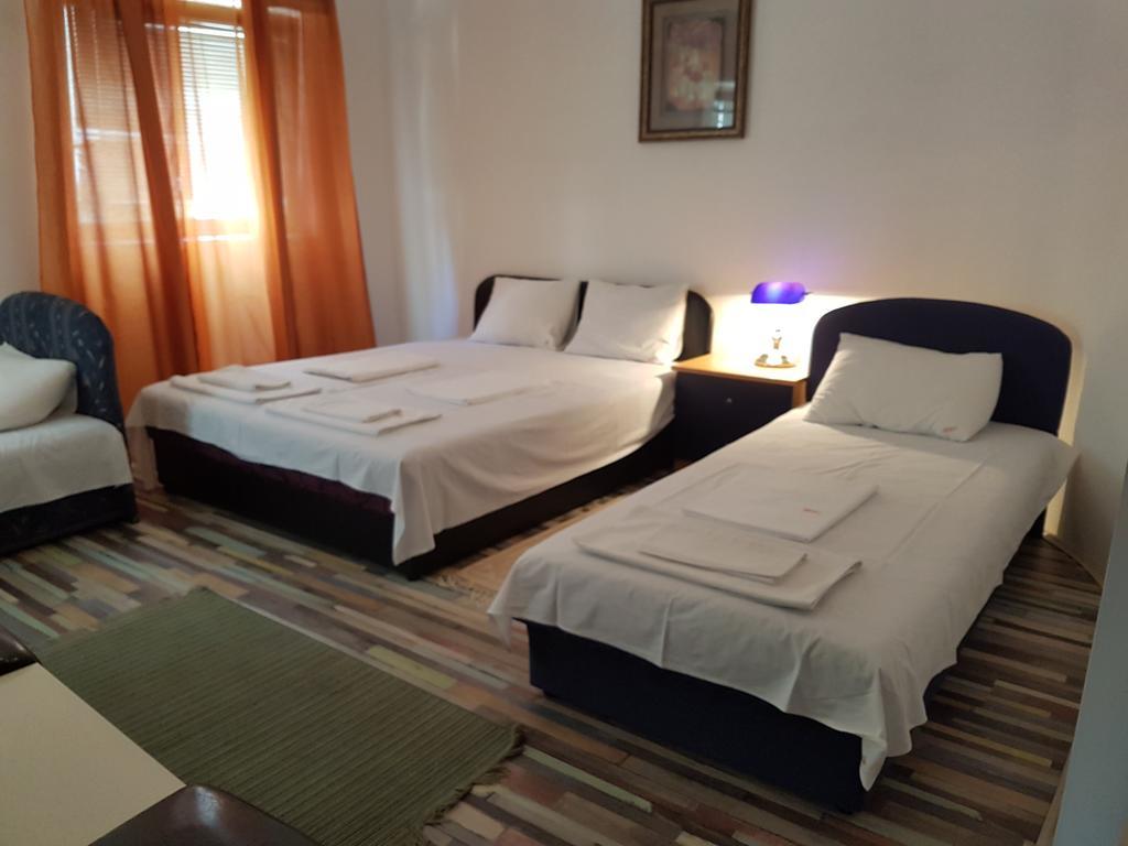 Lira Inn Nis Exterior photo