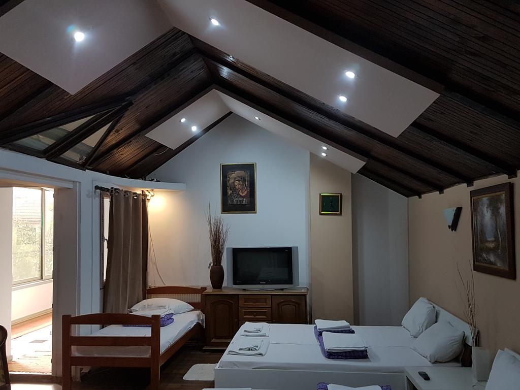 Lira Inn Nis Exterior photo
